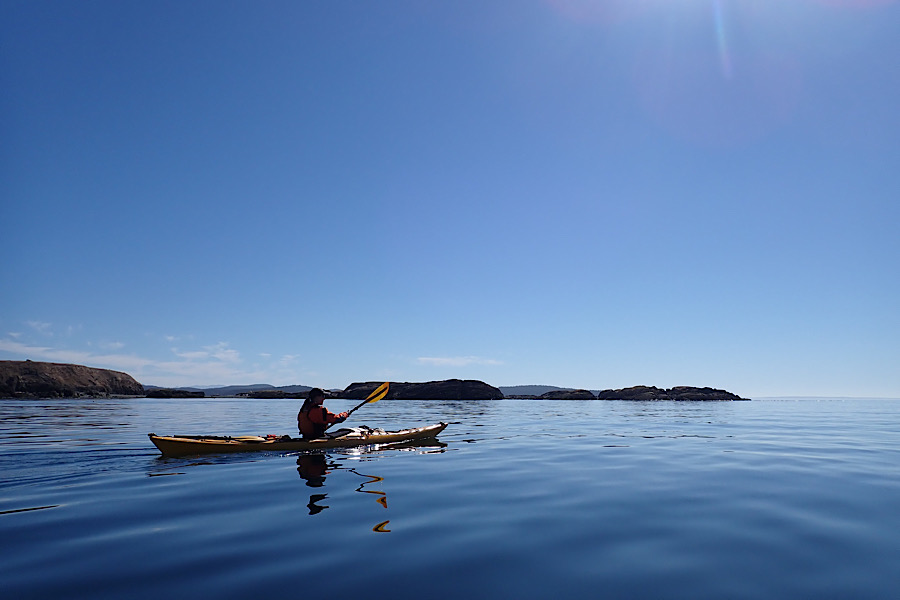 Giovnannina paddling calm waters south of Cattle Pass